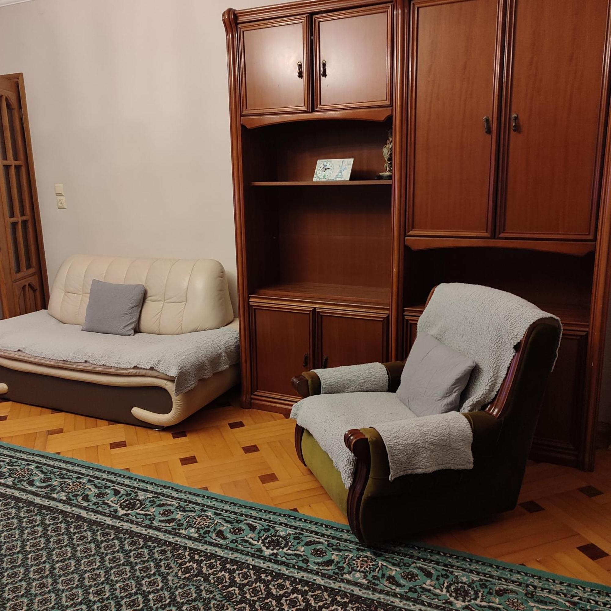 巴统Marina House公寓 外观 照片
