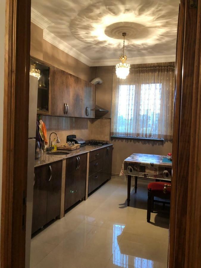 巴统Marina House公寓 外观 照片